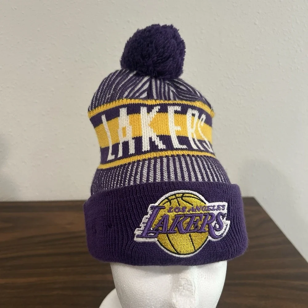 New Era Los Angeles Lakers Beanie Knit Hat Pom Cuffed Purple Gold One Size LA